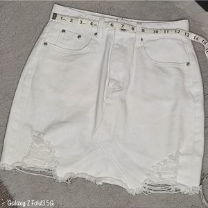BooHoo Size 2 White Denim Skirt.